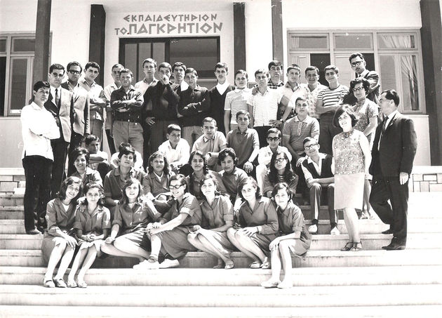 Απόφοιτοι 1966-1967
